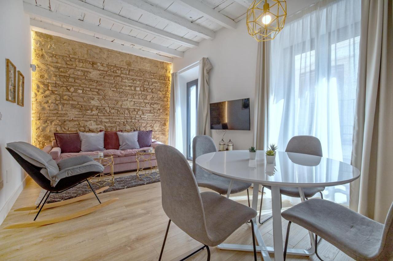 קורדובה Victoria Suites מראה חיצוני תמונה